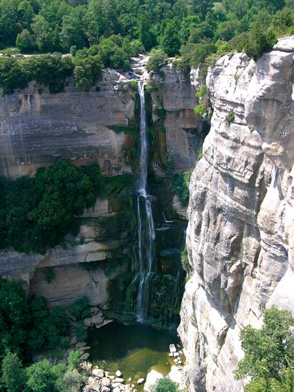 Rupit wasserfall El Collsacabra   Rupit : Where the eagles fly