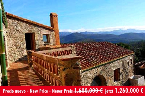 The view from the Masia to the Pyrenees