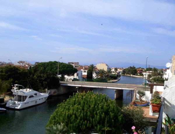 apartment in Empuriabrava