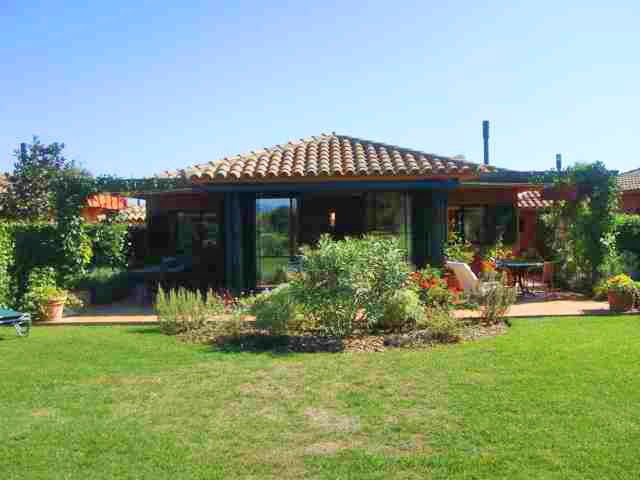 villa in Navata