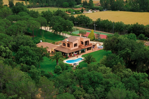 finca in Cruïlles Monells I Sant Sadurní de L'heura for sale