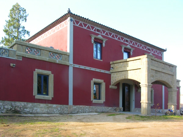 villa in Girona