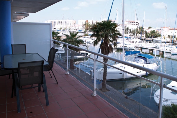 apartment in Roses for sale