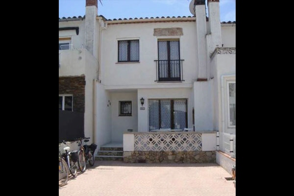 house in Empuriabrava