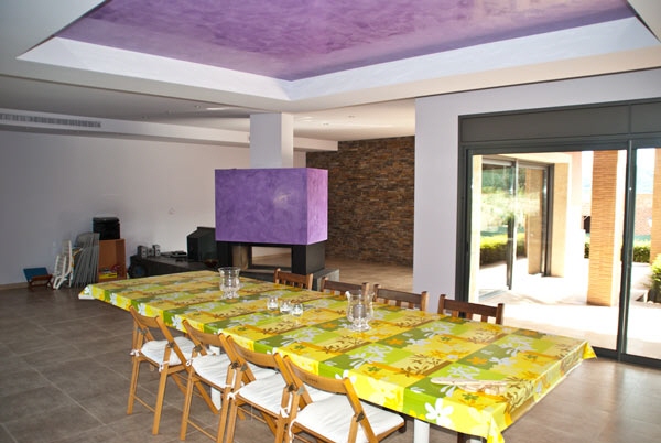 living/dining room