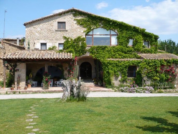 commercial in Camallera