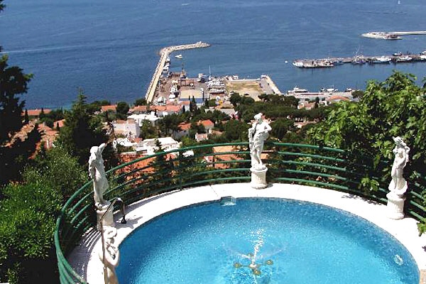 Exclusive detached villa in Roses - Puig Rom
