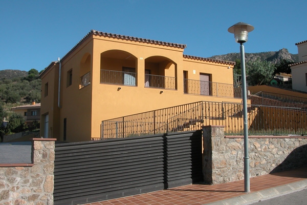 House in Palau Saverdera to rent