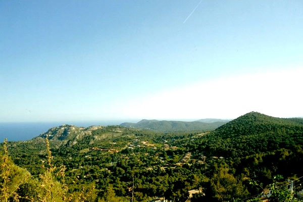 plot in Begur