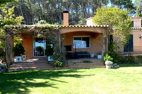 villa in Begur