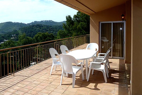 Big terrace with amazing views