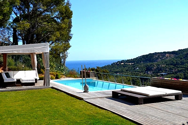 villa in Begur