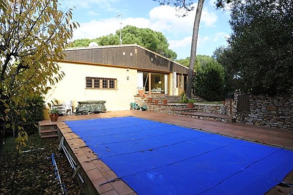 Nice property near Begur 2 km from sa Tuna and Sa Riera