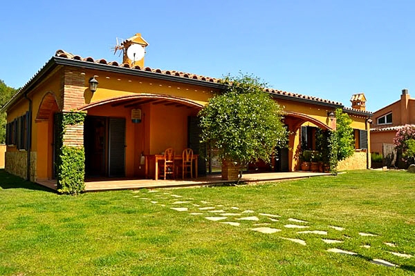 house in Begur