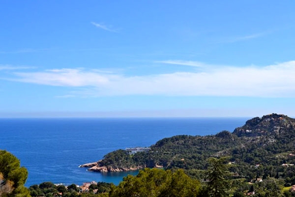 plot in Begur
