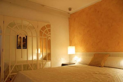 One of the 2 exquisite bedrooms