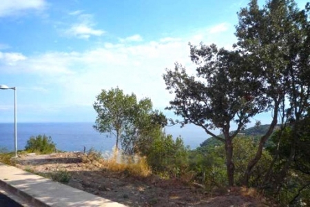 2 plots near the beach in Begur