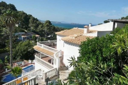 villa in Begur