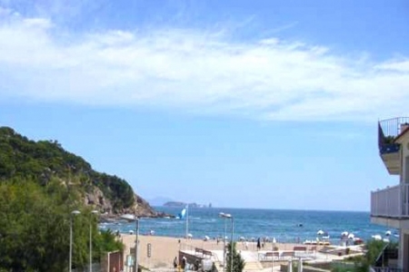 apartment in Begur for sale